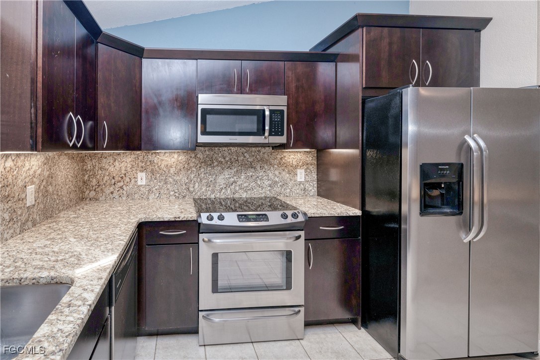 9155 Aster Road Fort Myers, FL 33967 - Photo 8 of 21