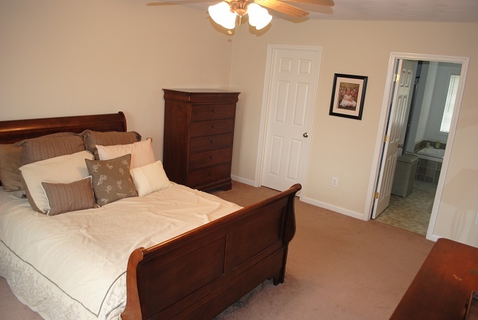 2264 Jordantown Road Thaxton, VA 24174 - Photo 17 of 20 Master BR