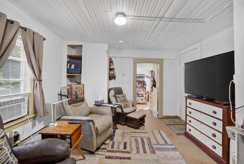 542 R Wanoosnoc Road Fitchburg, MA 01420 - Photo 22 of 29 Gallery Image 22