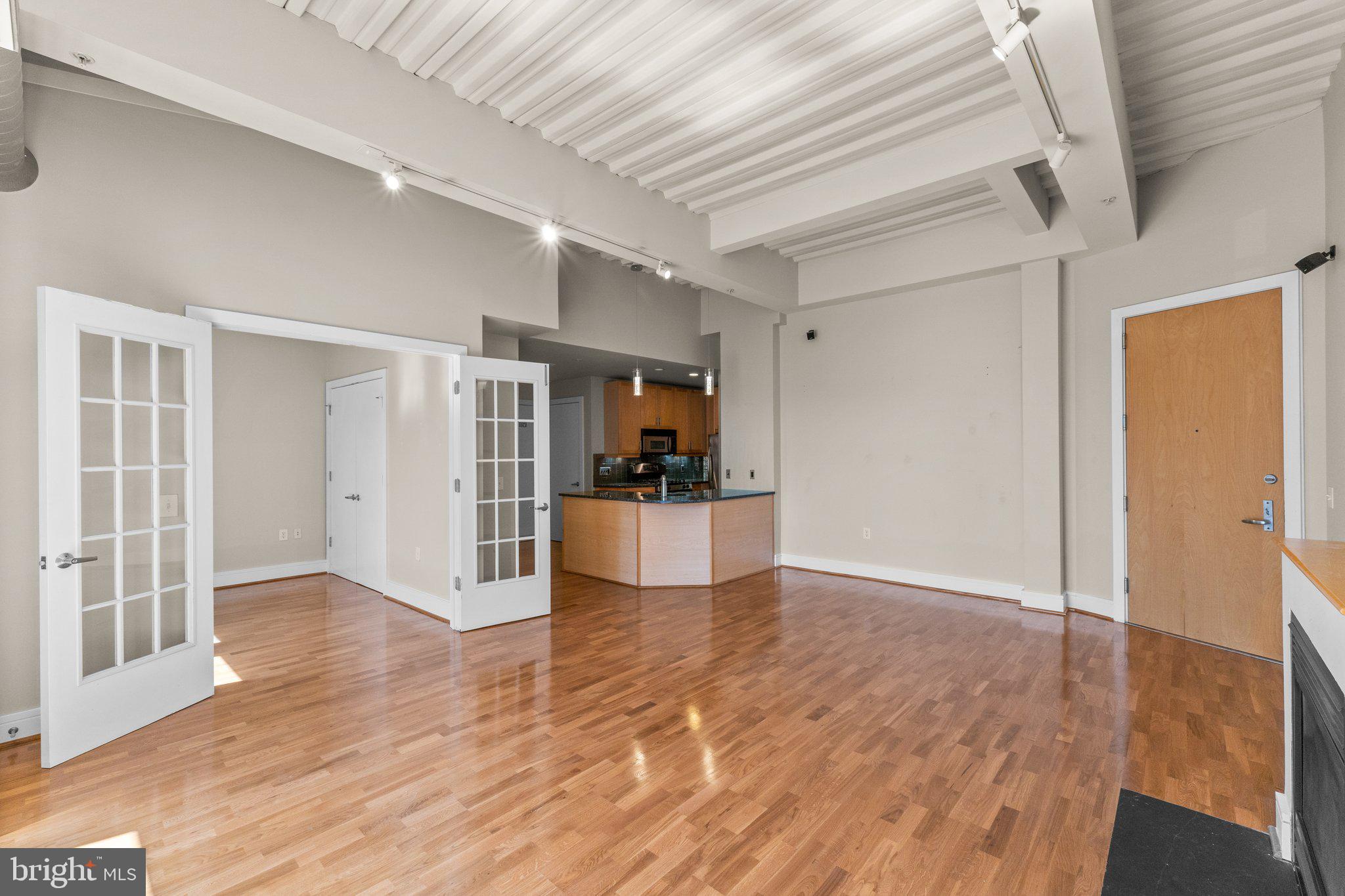 1320 13th Street Northwest, Unit 21 Washington, DC 20005 - Photo 15 of 41 Living and dining area