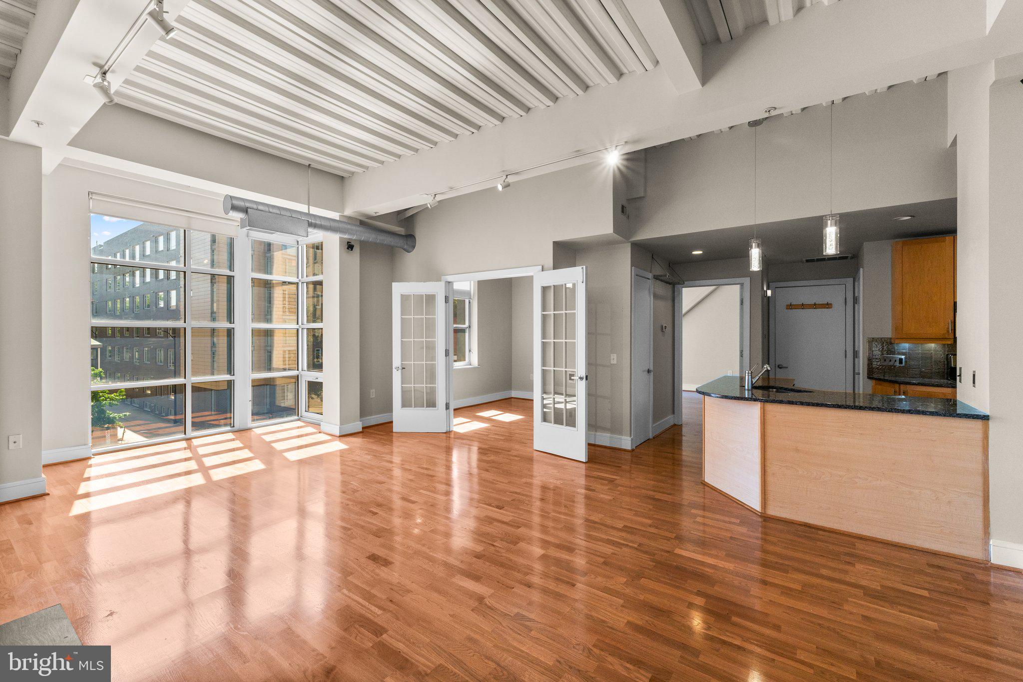 1320 13th Street Northwest, Unit 21 Washington, DC 20005 - Photo 4 of 41 Living and dining area