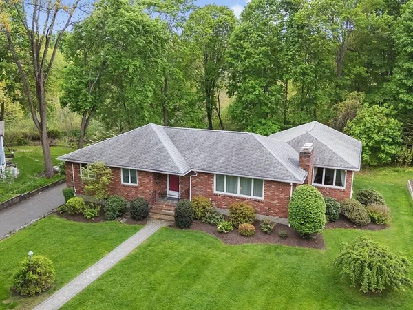 $1,095,000 | 38 Greenwood Lane, Waltham, MA 02451