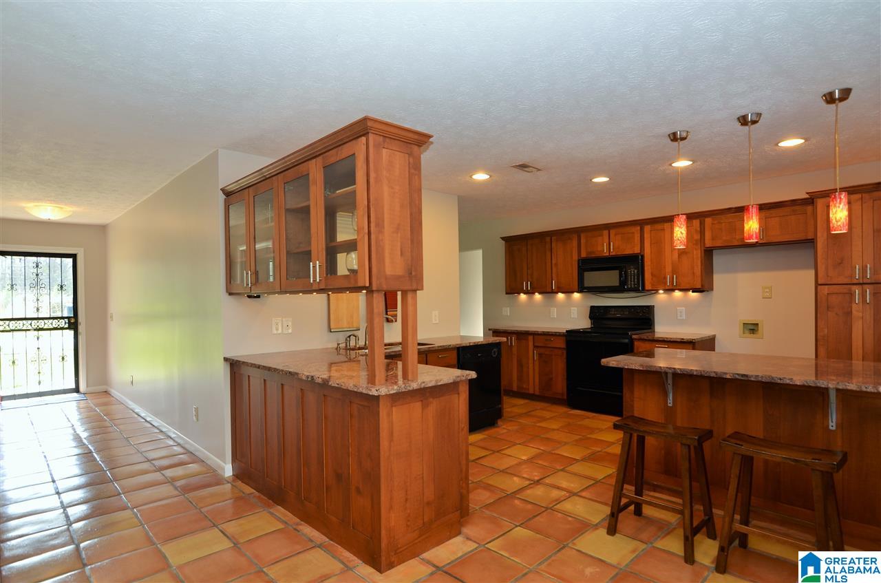 935 Jones Road Ohatchee, AL 36271 - Photo 9 of 47