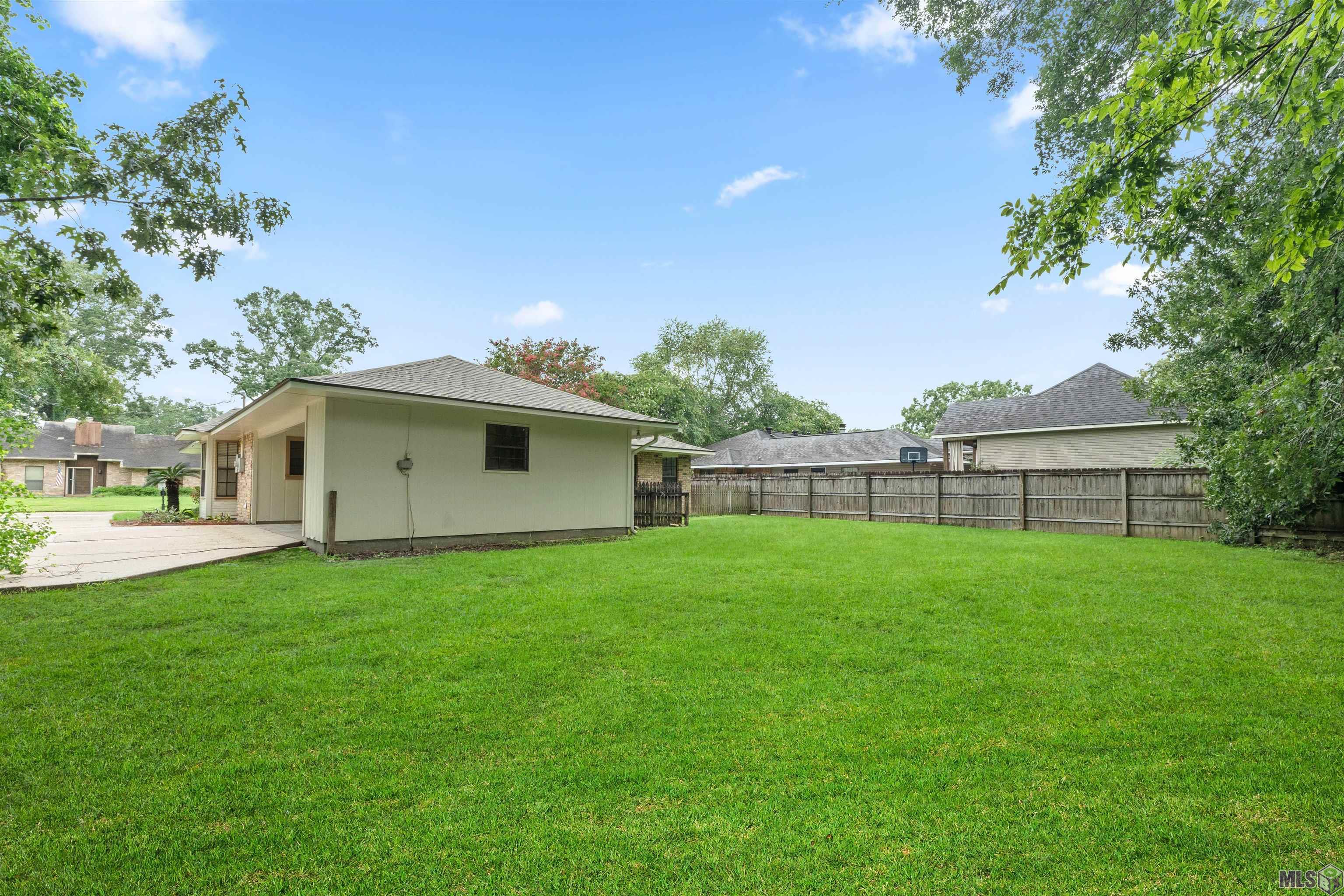 8757 Sharlane Drive Baton Rouge, LA 70809 - Photo 15 of 17 Gallery Image 15