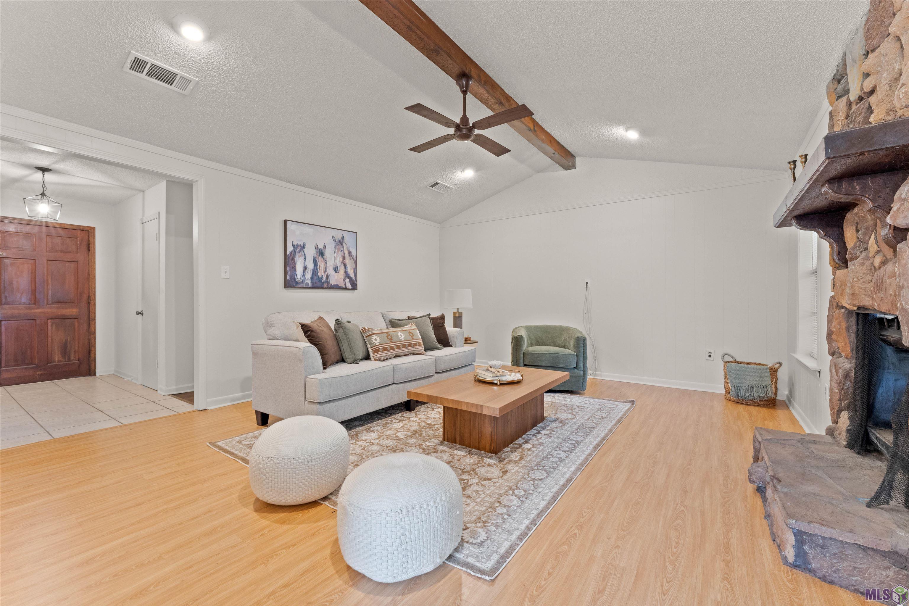 8757 Sharlane Drive Baton Rouge, LA 70809 - Photo 2 of 17 Gallery Image 2