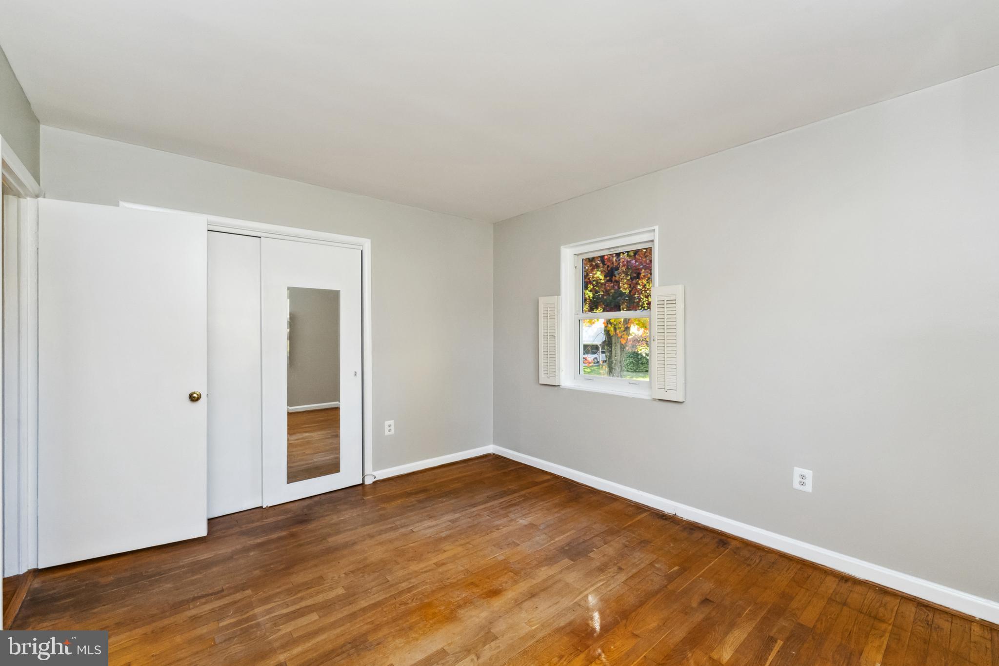 5424 Ferndale Street Springfield, VA 22151 - Photo 13 of 22 Bedroom 3