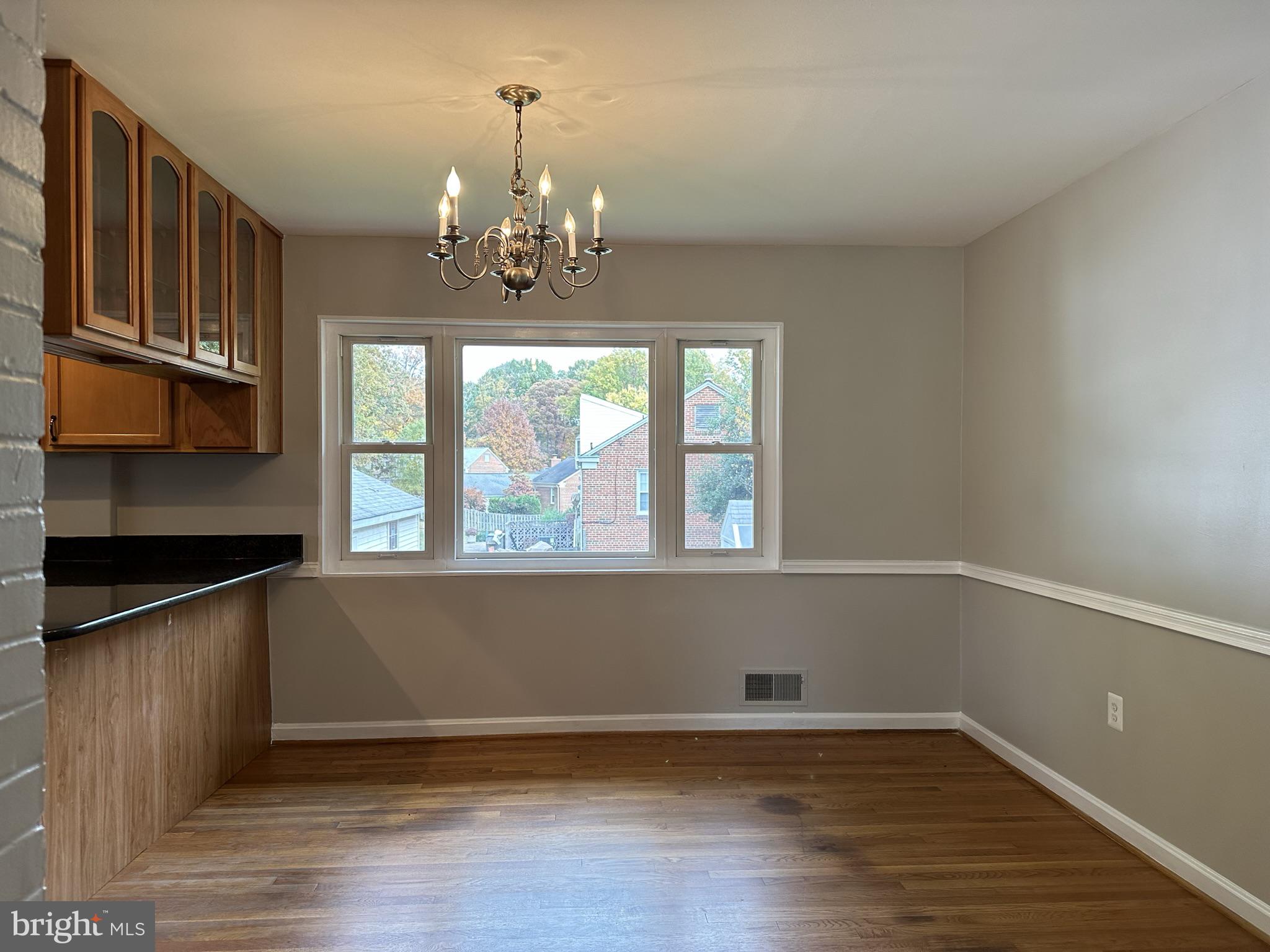 5424 Ferndale Street Springfield, VA 22151 - Photo 8 of 22 Separate dining room
