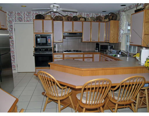 141 Beaconsfield Road, Unit 3 Brookline, MA 02445 - Photo 7 of 11