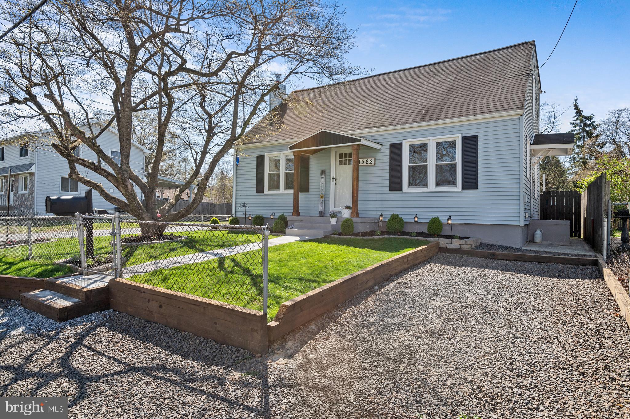 1962 Prospect Avenue Croydon, PA 19021 - Photo 4 of 38