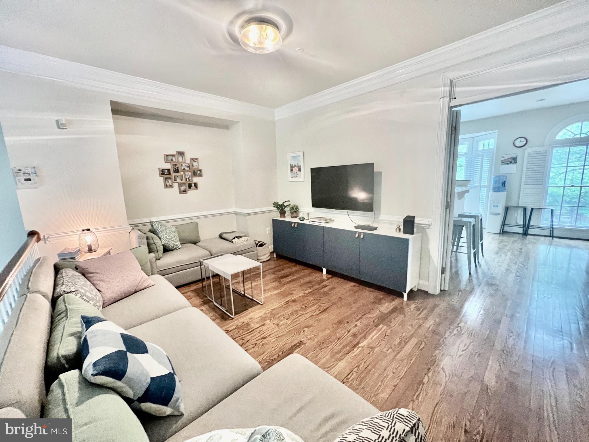 4005 Mansion Drive Northwest Washington, DC 20007 - Photo 11 of 32 DR used as family room