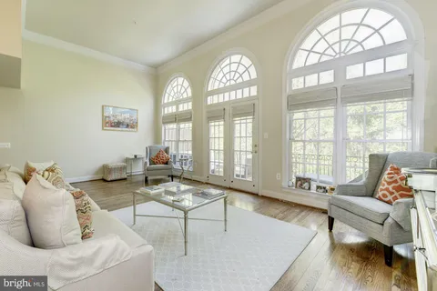 $7,750 | 4005 Mansion Drive Northwest, Washington, DC 20007