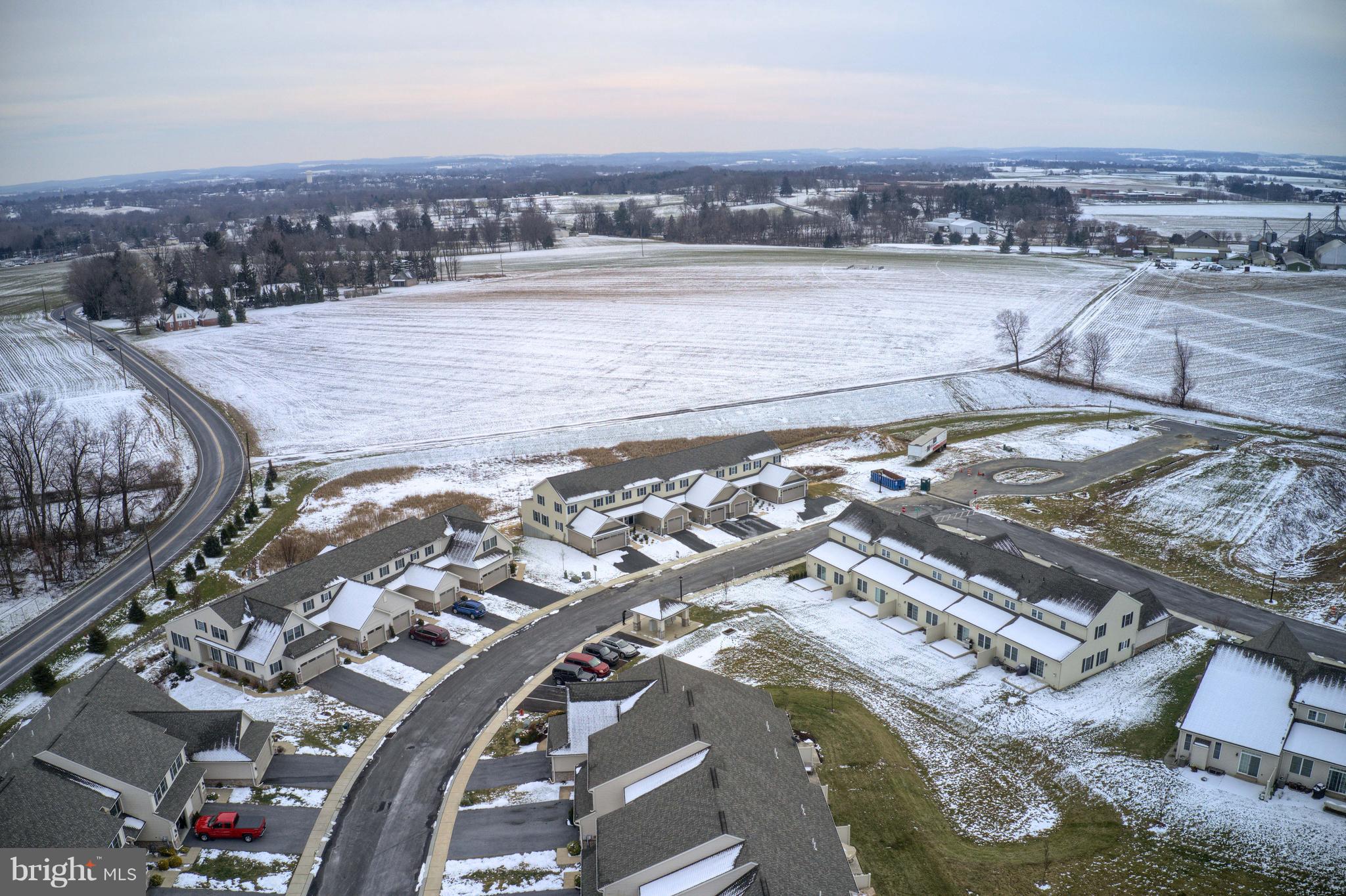 548 White Chapel Road, Unit 24 Lancaster, PA 17603 - Photo 4 of 8 Gallery Image 4