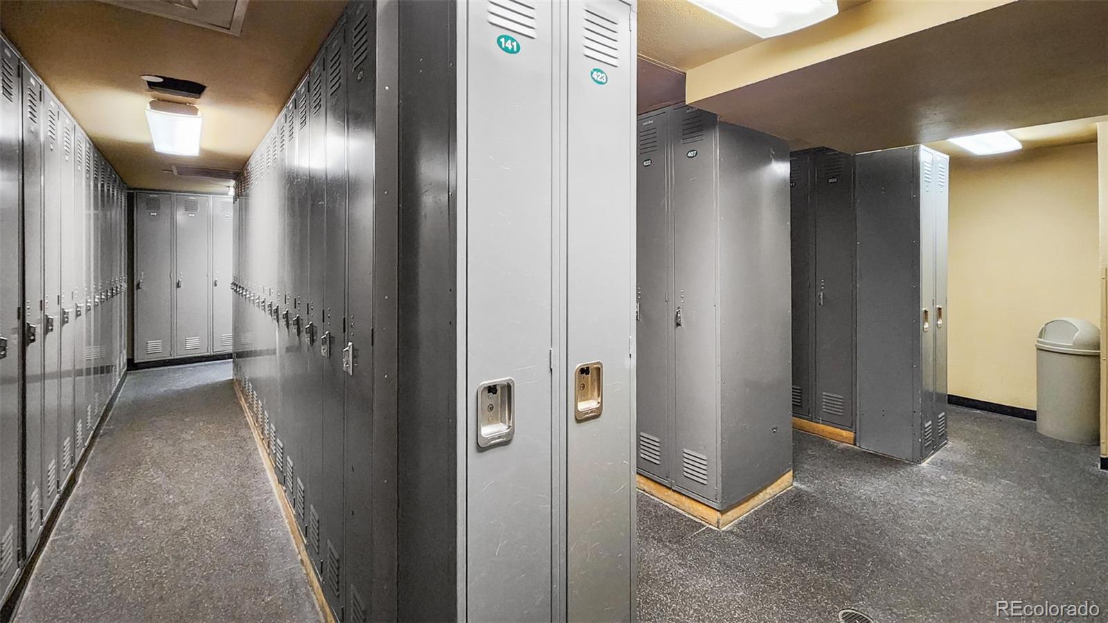 910 Copper Road, Unit 621 Frisco, CO 80443 - Photo 30 of 31 a view of a hallway with an empty room