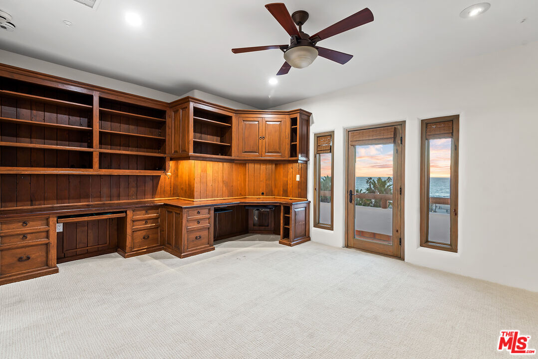 7047 Vista Del Mar Lane Playa del Rey, CA 90293 - Photo 40 of 75 a view of workspace with furniture and window