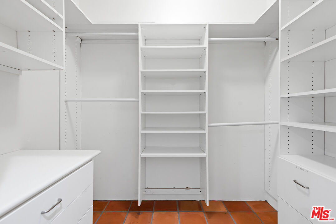 7047 Vista Del Mar Lane Playa del Rey, CA 90293 - Photo 44 of 75 a view of an empty walk in closet