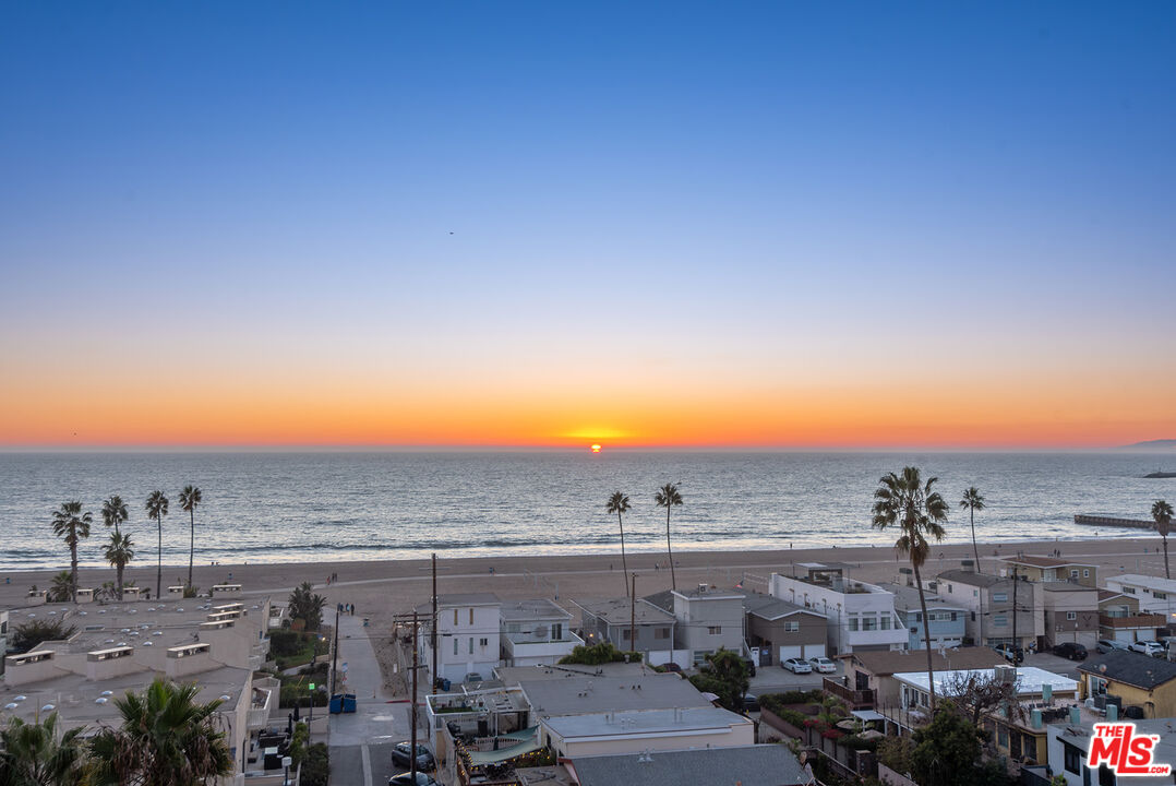 7047 Vista Del Mar Lane Playa del Rey, CA 90293 - Photo 56 of 75