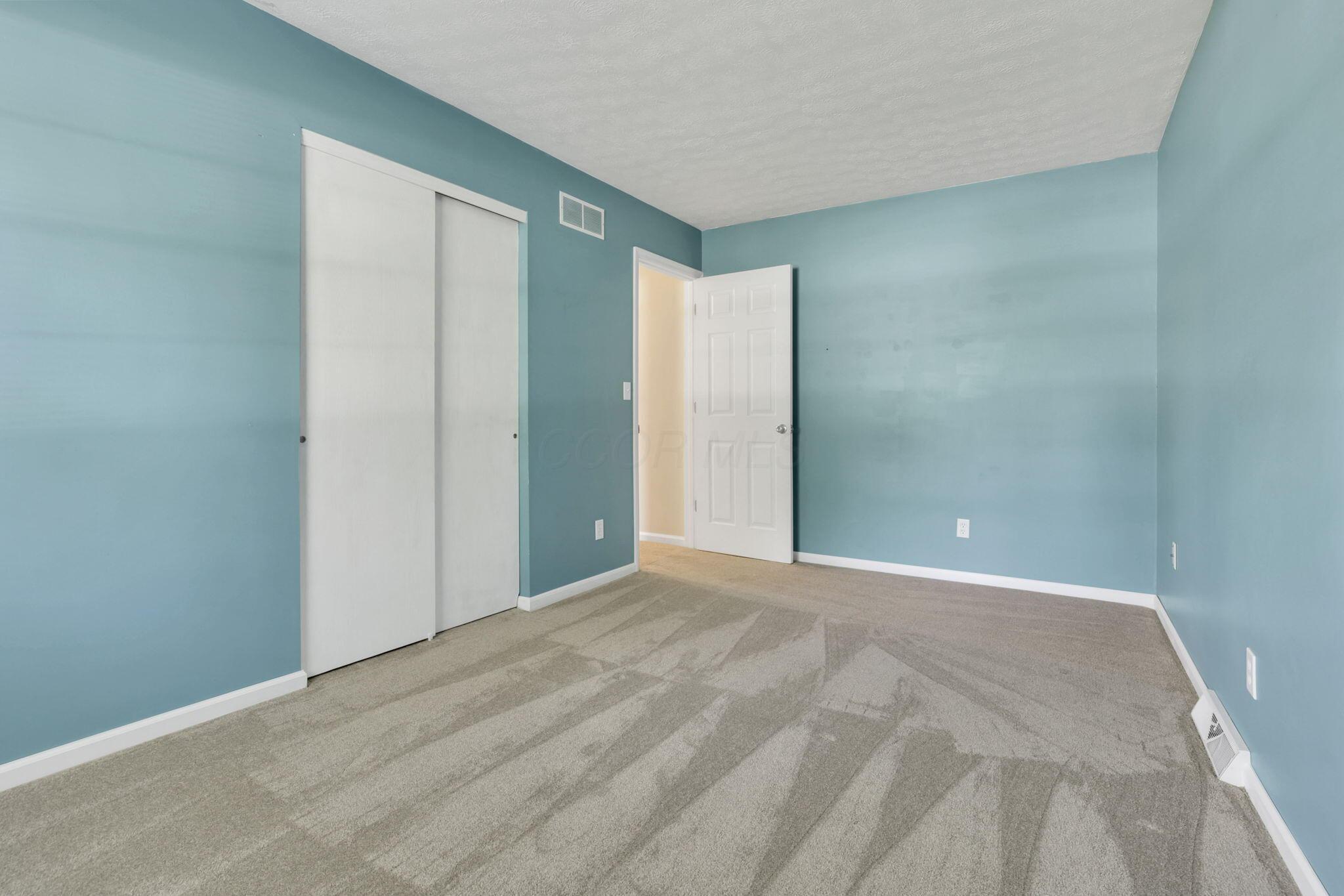 255 Riva Ridge Road Southwest Pataskala, OH 43062 - Photo 27 of 39 37-web-or-mls-0N4A9472