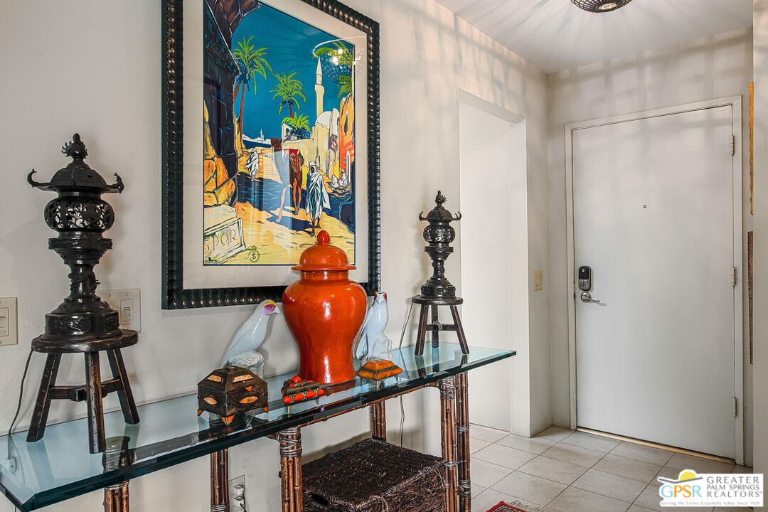 1177 East Alejo Road Palm Springs, CA 92262 - Photo 5 of 33 a view of a interior of house