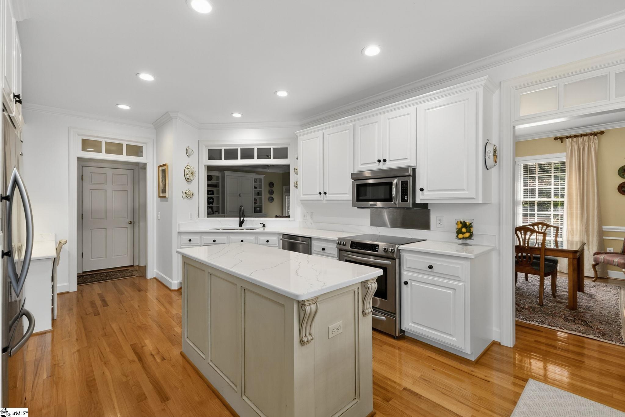 242 Woods Road Greer, SC 29650 - Photo 13 of 50 Gallery Image 13