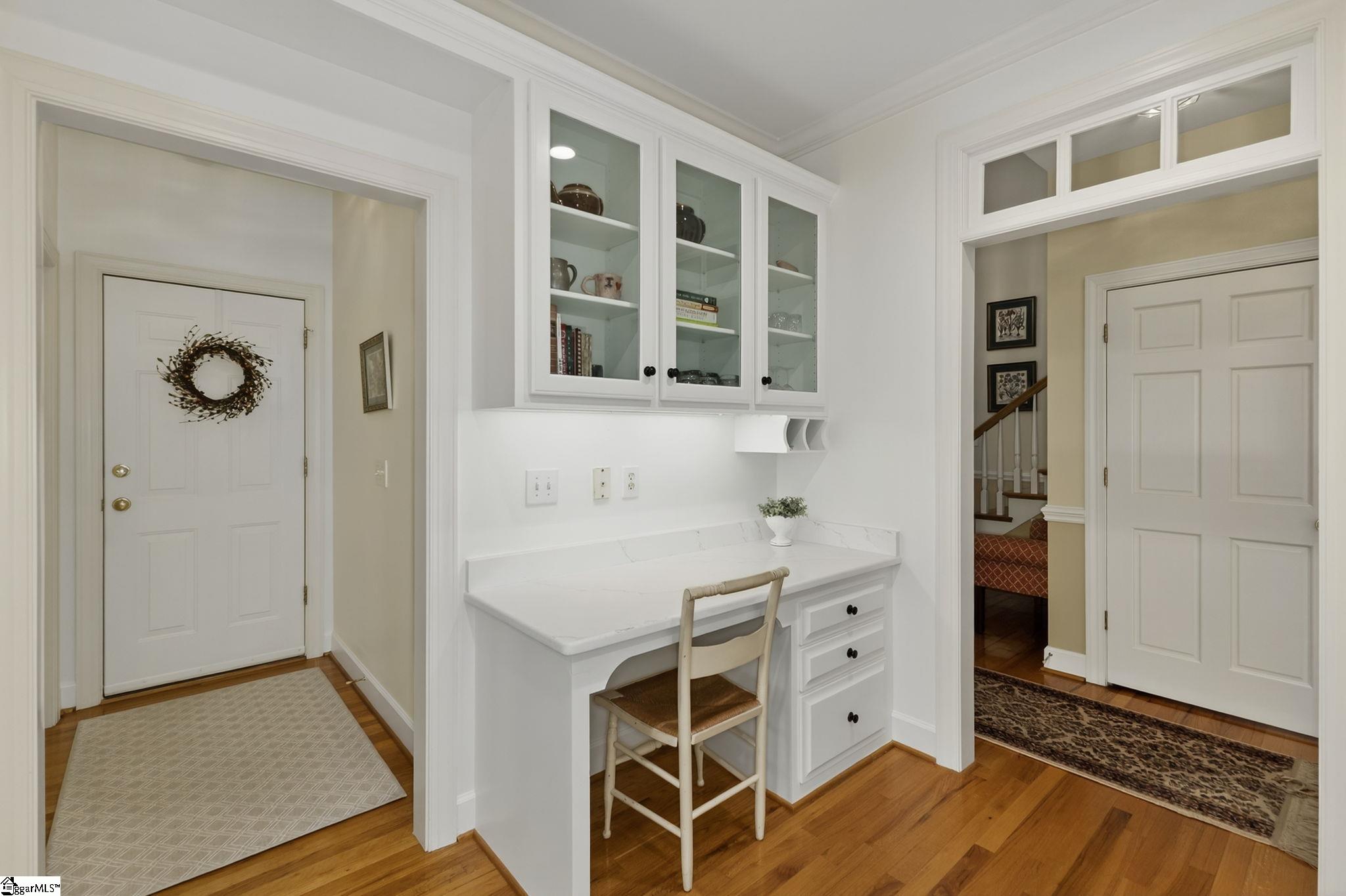 242 Woods Road Greer, SC 29650 - Photo 15 of 50 Gallery Image 15