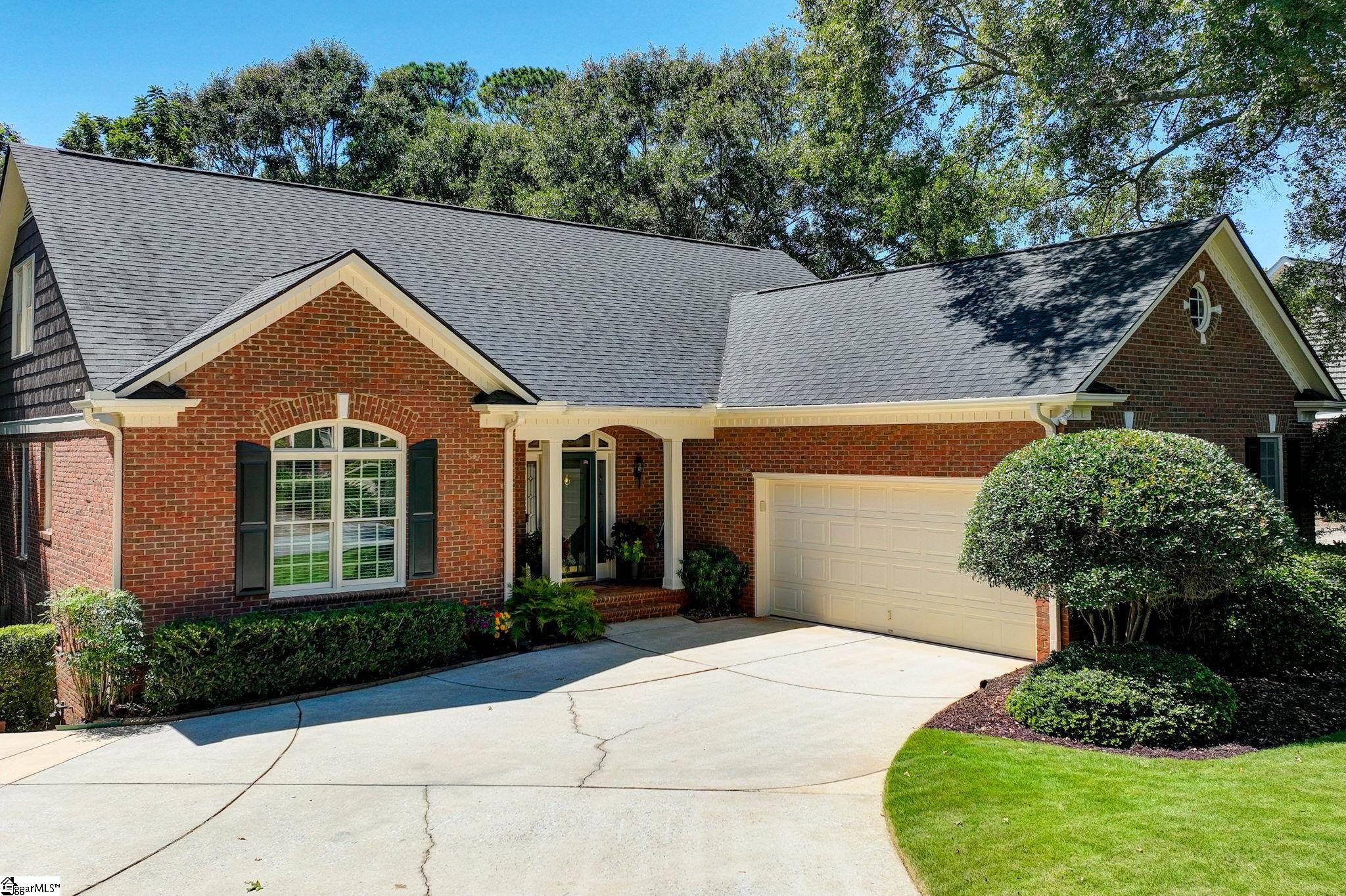242 Woods Road Greer, SC 29650 - Photo 3 of 50 Gallery Image 3