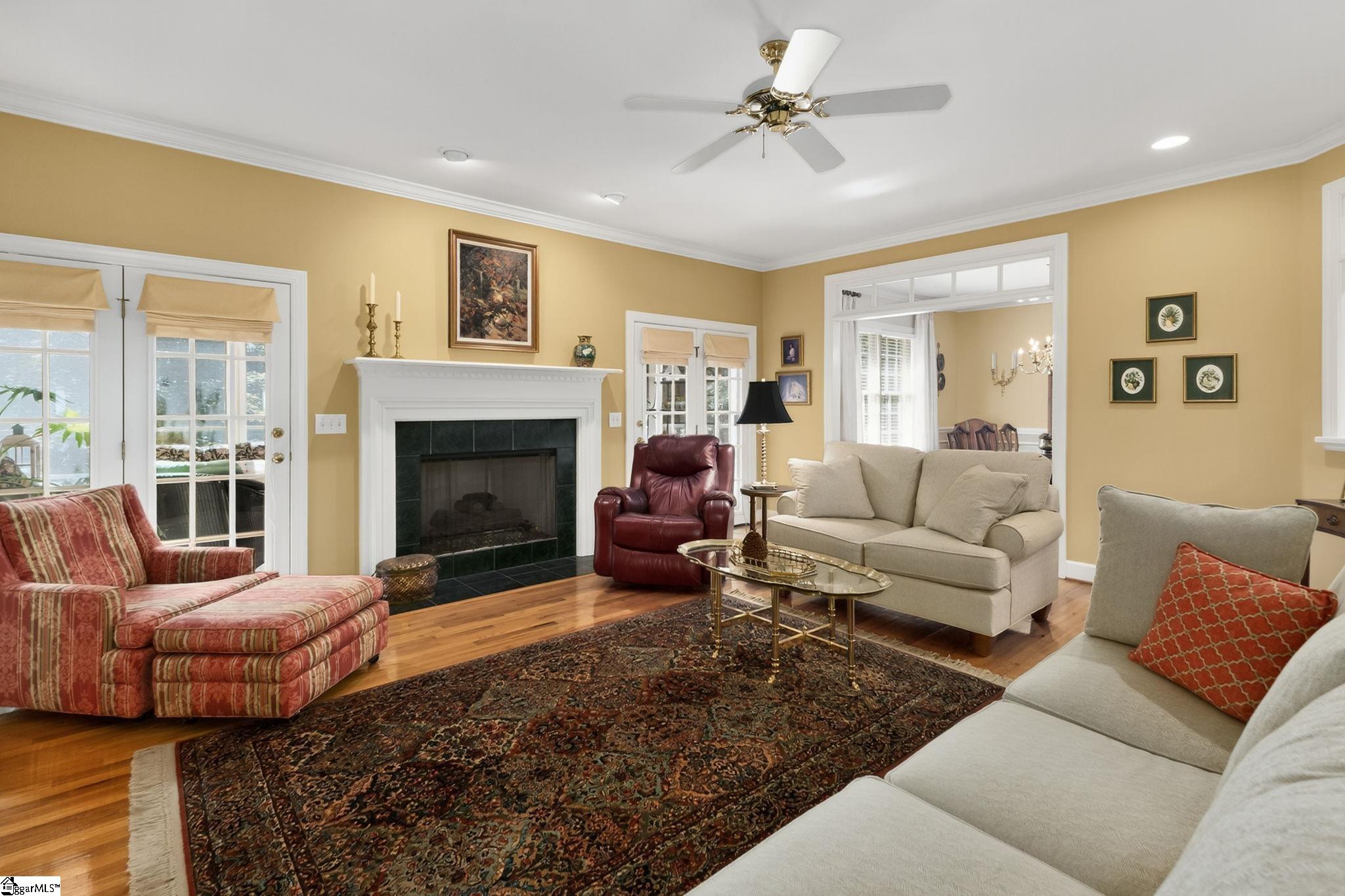 242 Woods Road Greer, SC 29650 - Photo 8 of 50 Gallery Image 8