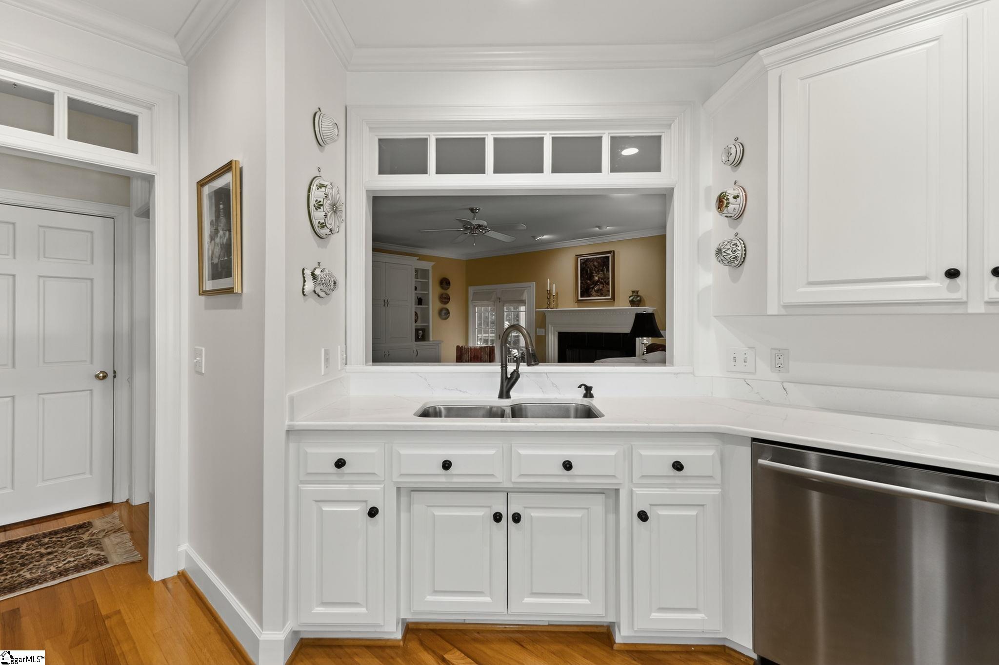 242 Woods Road Greer, SC 29650 - Photo 10 of 50 Gallery Image 10