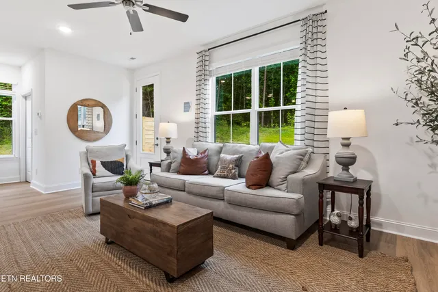 $390,000 | 8851 Chapman Trce Way, Knoxville, TN 37920