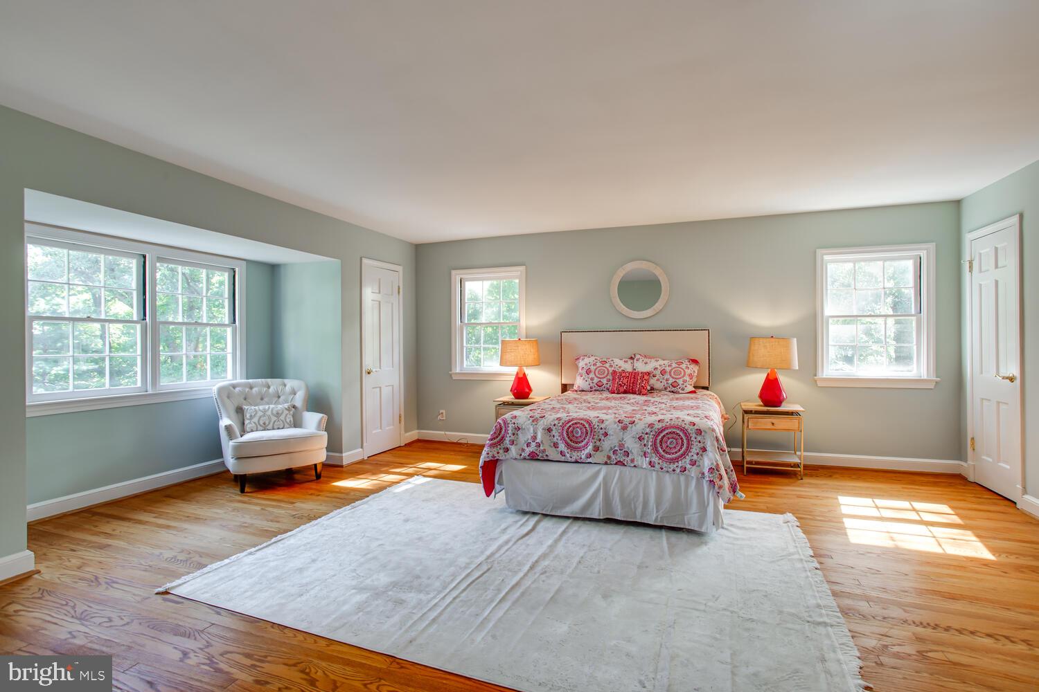 6921 Fort Hunt Road Alexandria, VA 22307 - Photo 23 of 41 Sitting area with fantastic views