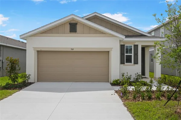 $306,700 | 749 Lake Dell Drive, Dundee, FL 33838