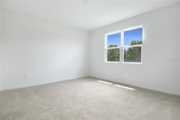 $306,700 | 749 Lake Dell Drive, Dundee, FL 33838