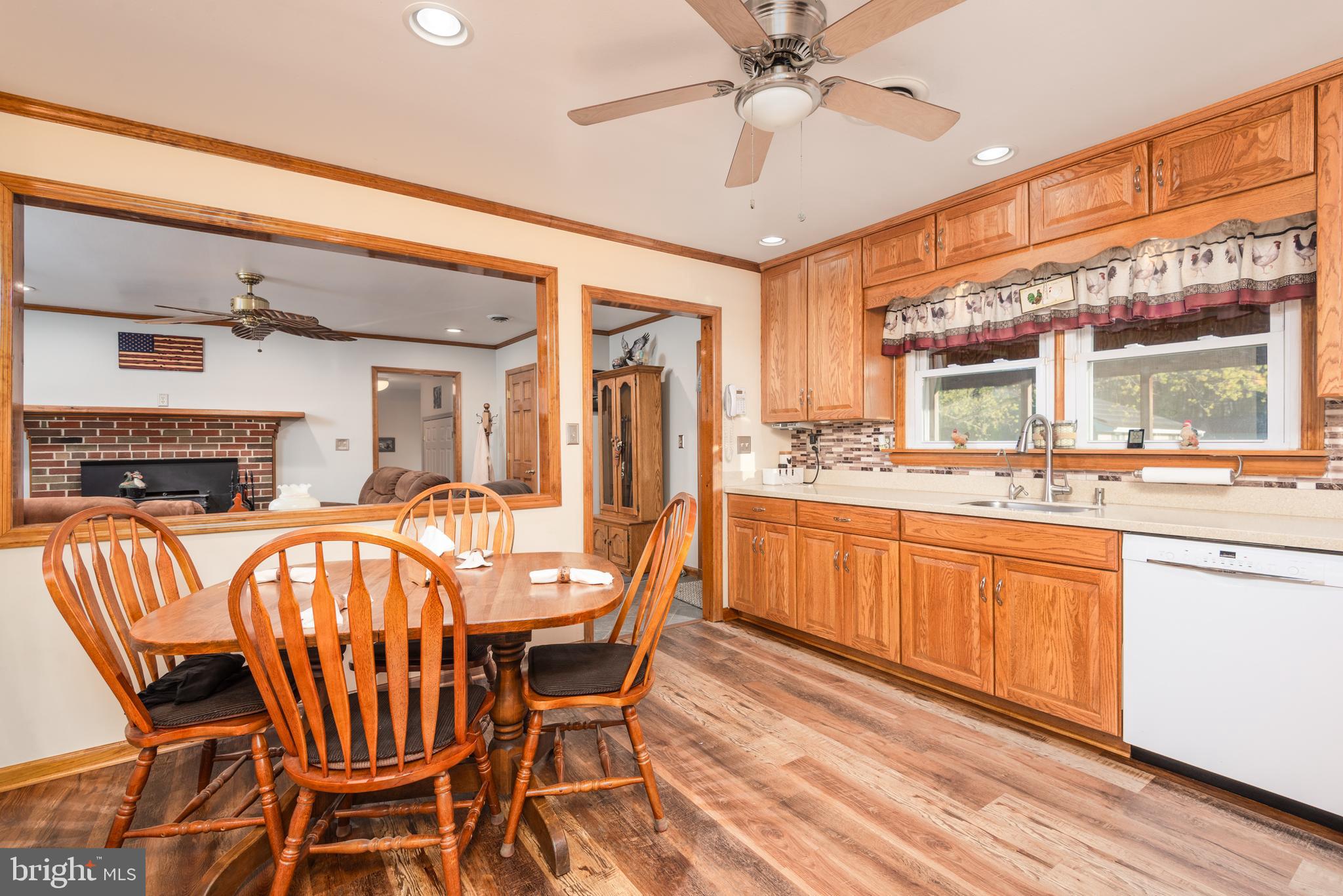24131 Carrlyn Drive Ridgely, MD 21660 - Photo 13 of 31 Open to formal living