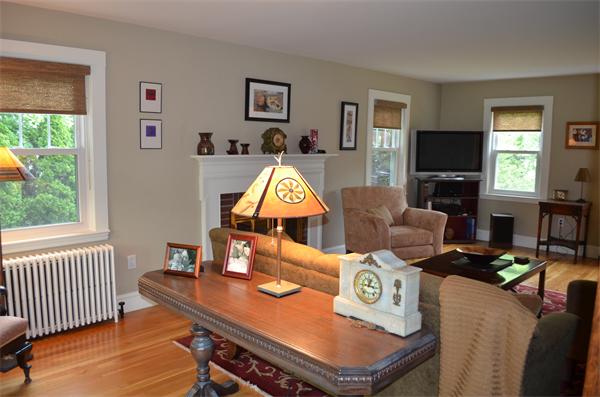 63 County Way Extension Beverly, MA 01915 - Photo 6 of 16 Gallery Image 6