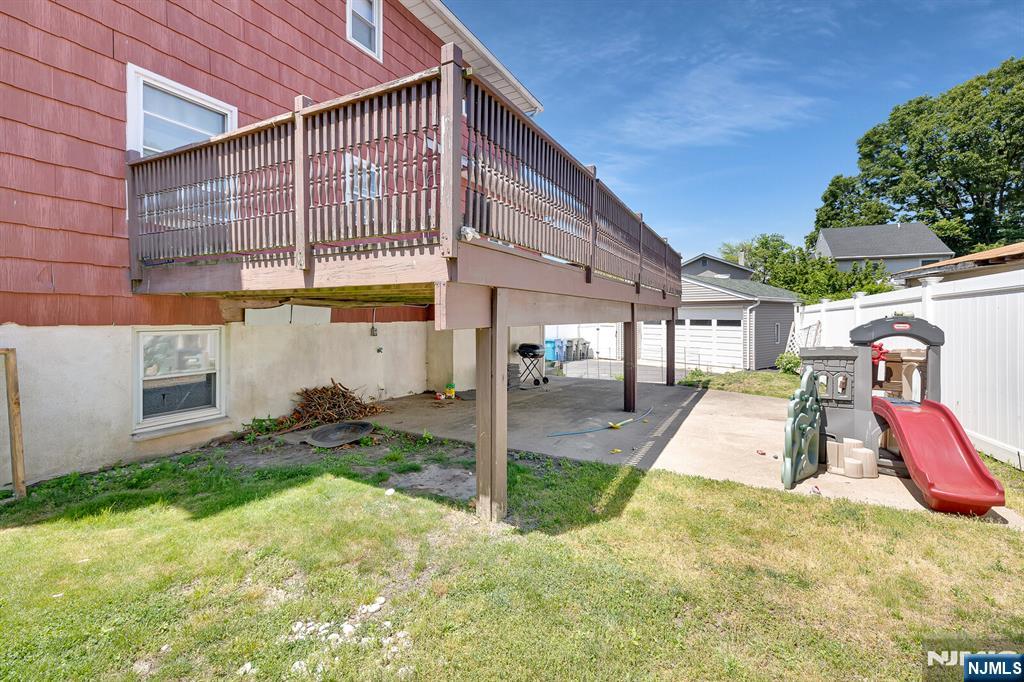 31 Marginal Road Rutherford, NJ 07070 - Photo 38 of 44