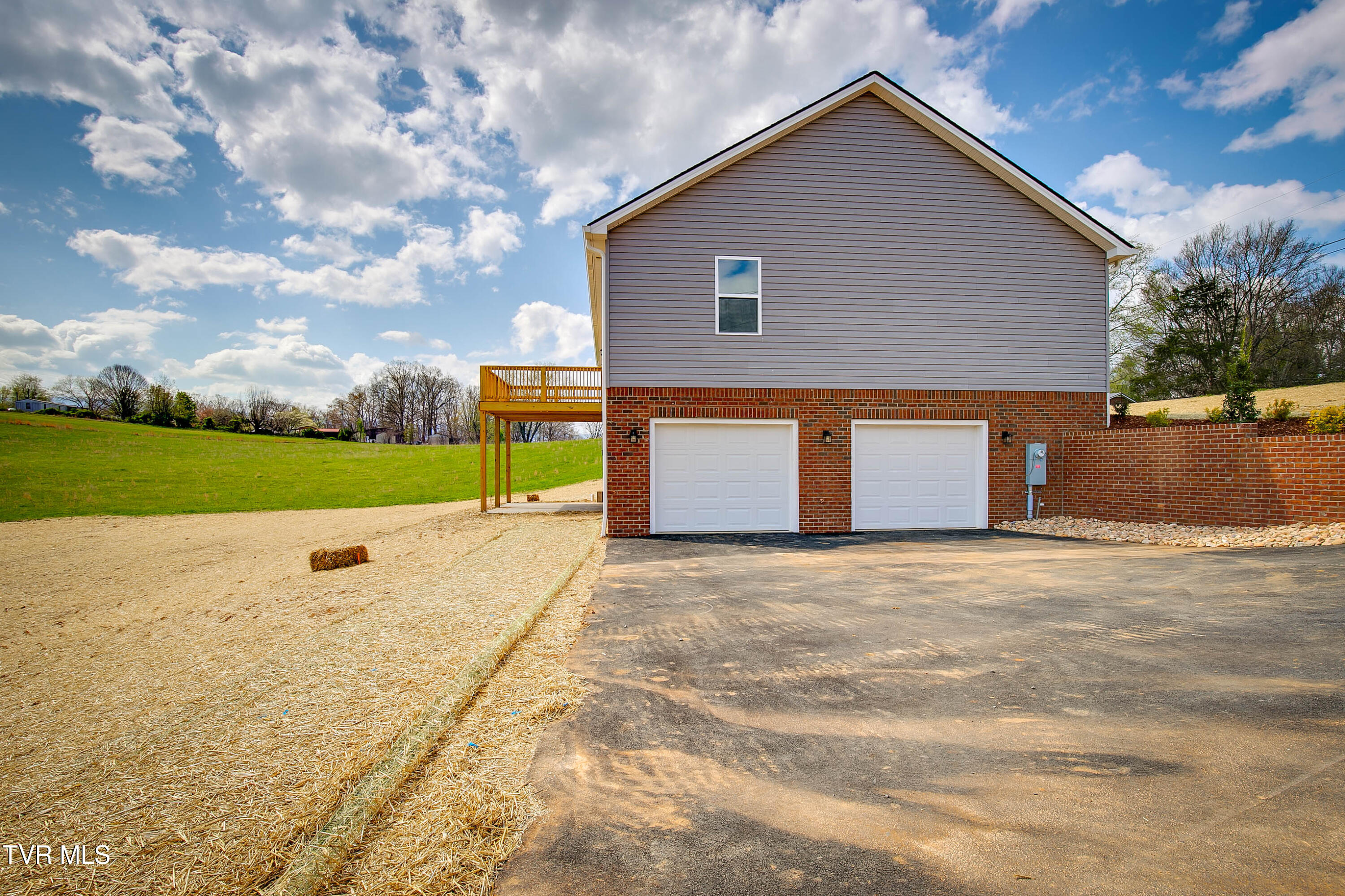400 Barren Valley Road Chuckey, TN 37641 - Photo 2 of 33 400 Barren Valley Rd EX-7