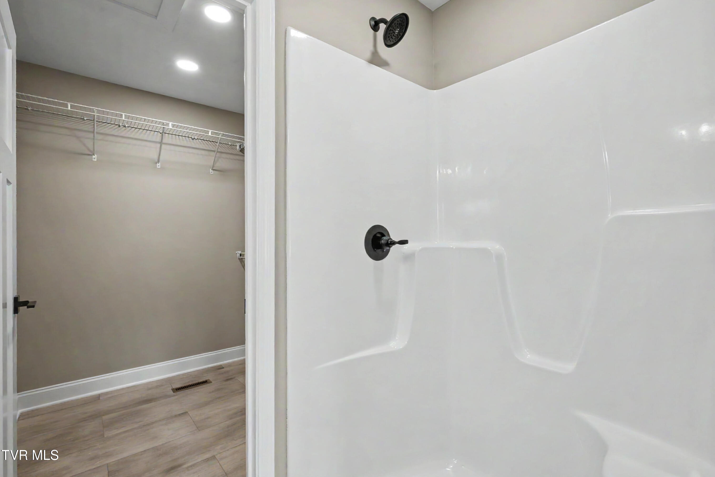 400 Barren Valley Road Chuckey, TN 37641 - Photo 29 of 33 tempImagexxiyuG