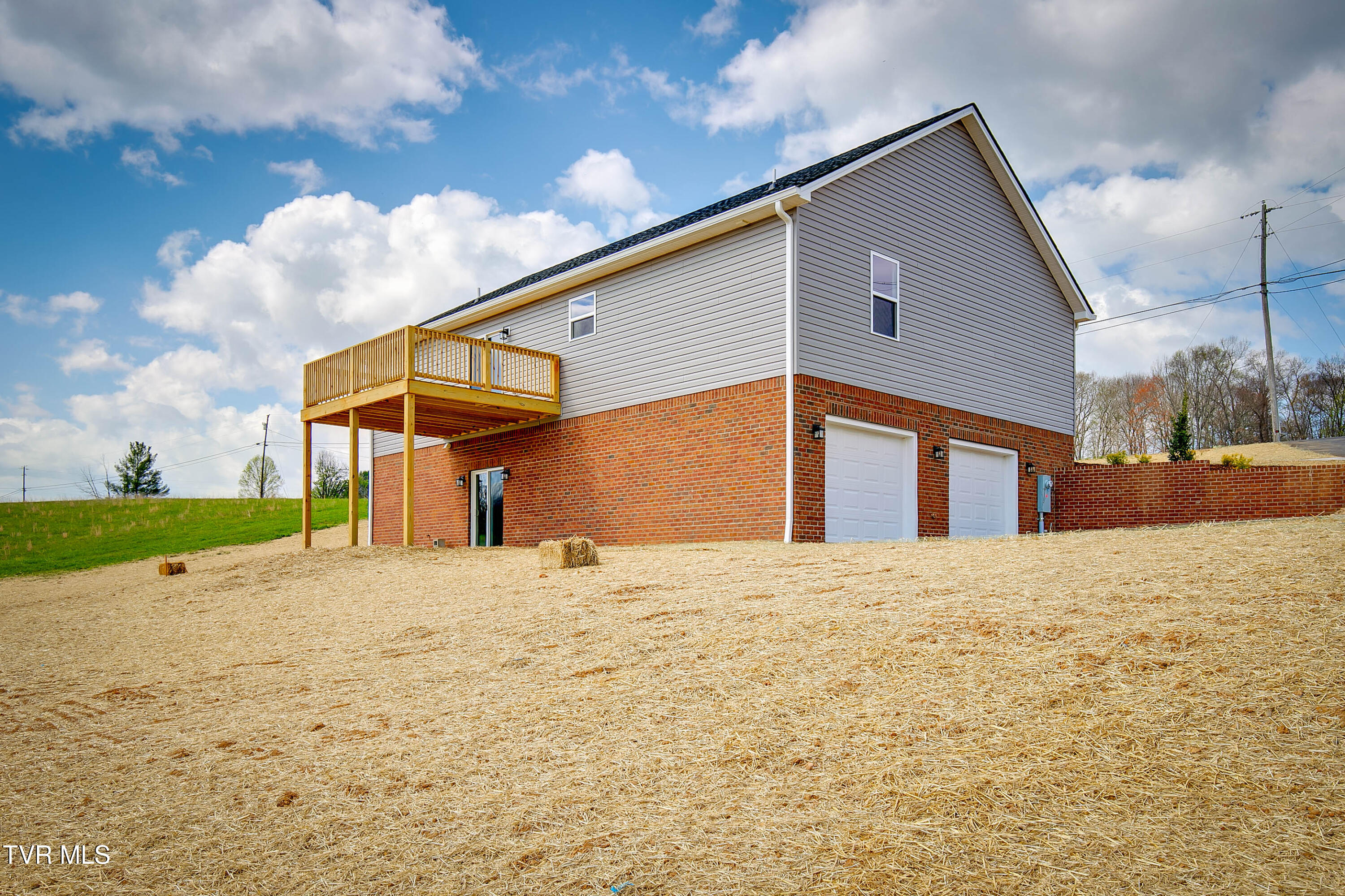 400 Barren Valley Road Chuckey, TN 37641 - Photo 3 of 33 400 Barren Valley Rd EX-8