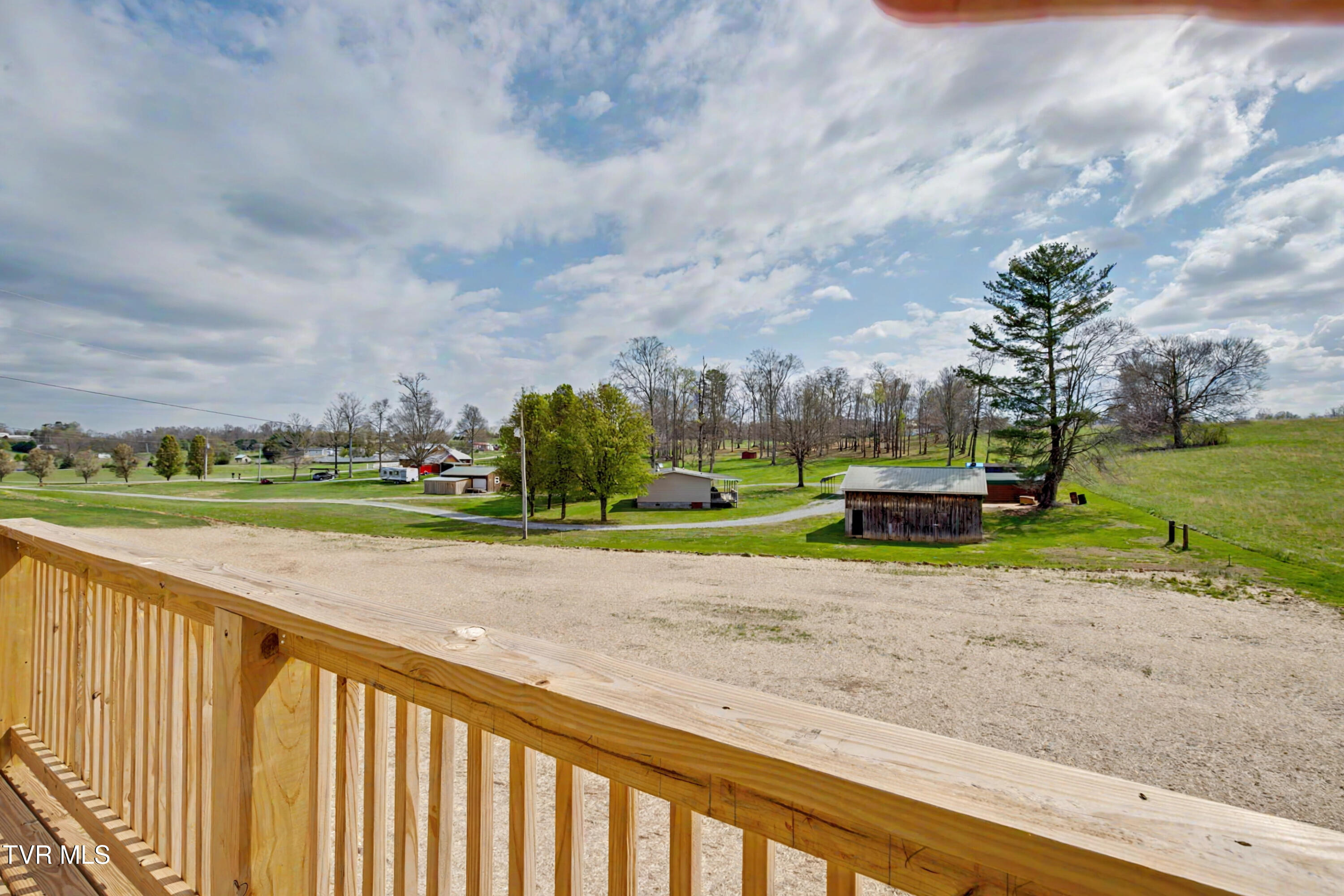400 Barren Valley Road Chuckey, TN 37641 - Photo 6 of 33 tempImagezwG7B2