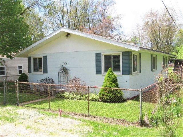 7086 Emerson Road Lexington, MI 48450 - Photo 2 of 32 Ranch Living