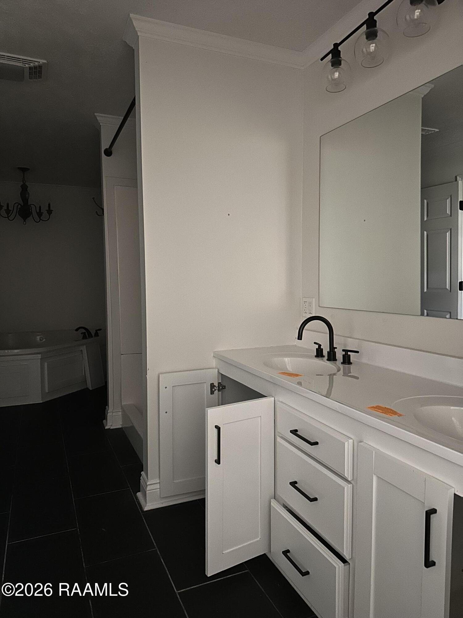 1606 Airport Road Jennings, LA 70546 - Photo 12 of 28 IMG_4029