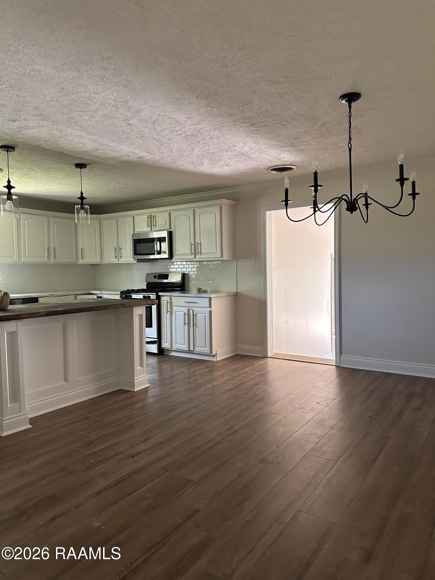 1606 Airport Road Jennings, LA 70546 - Photo 7 of 28 IMG_4021