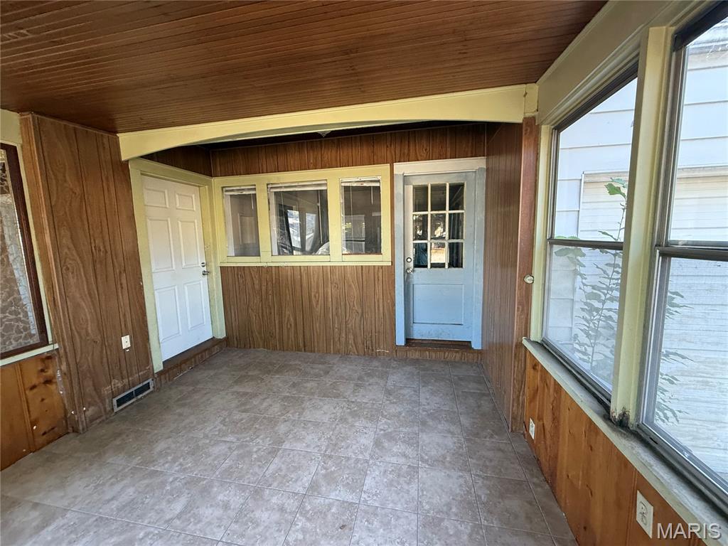 809 Maurice Street Alton, IL 62002 - Photo 6 of 29