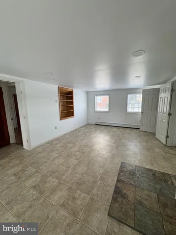 $1,895 | 1159 Lebanon Road, Manheim, PA 17545