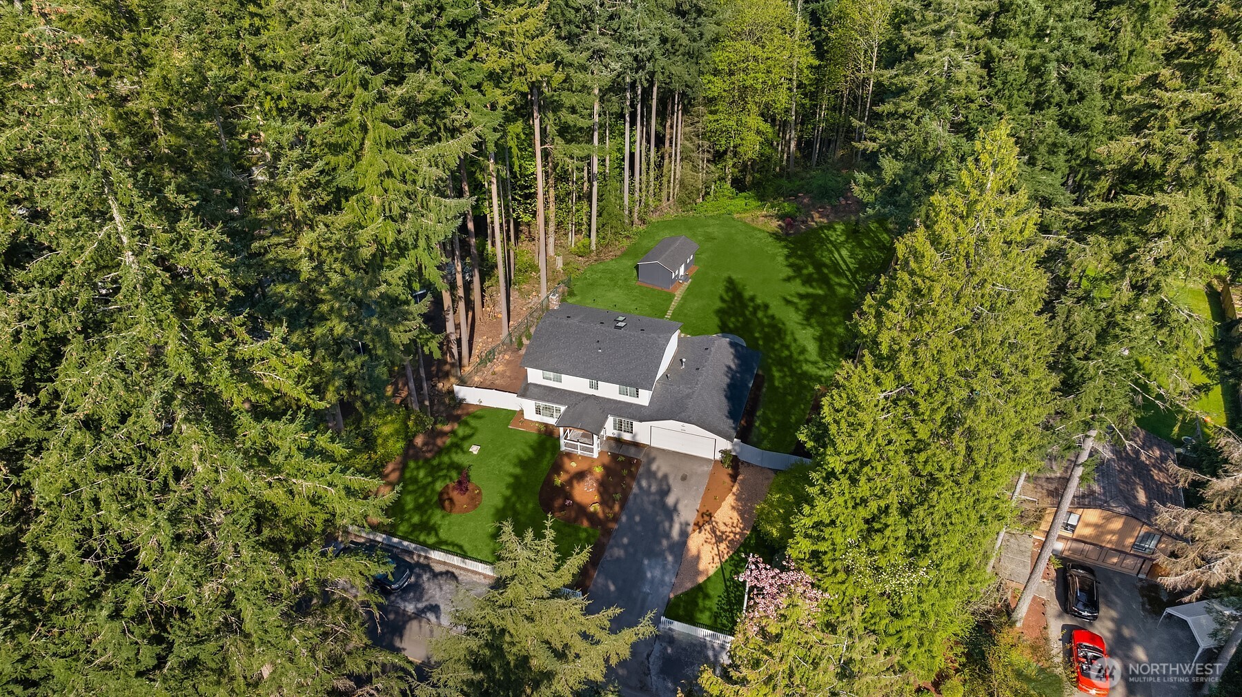 5325 133rd Street Southwest Edmonds, WA 98026 - Photo 2 of 36 Gallery Image 2