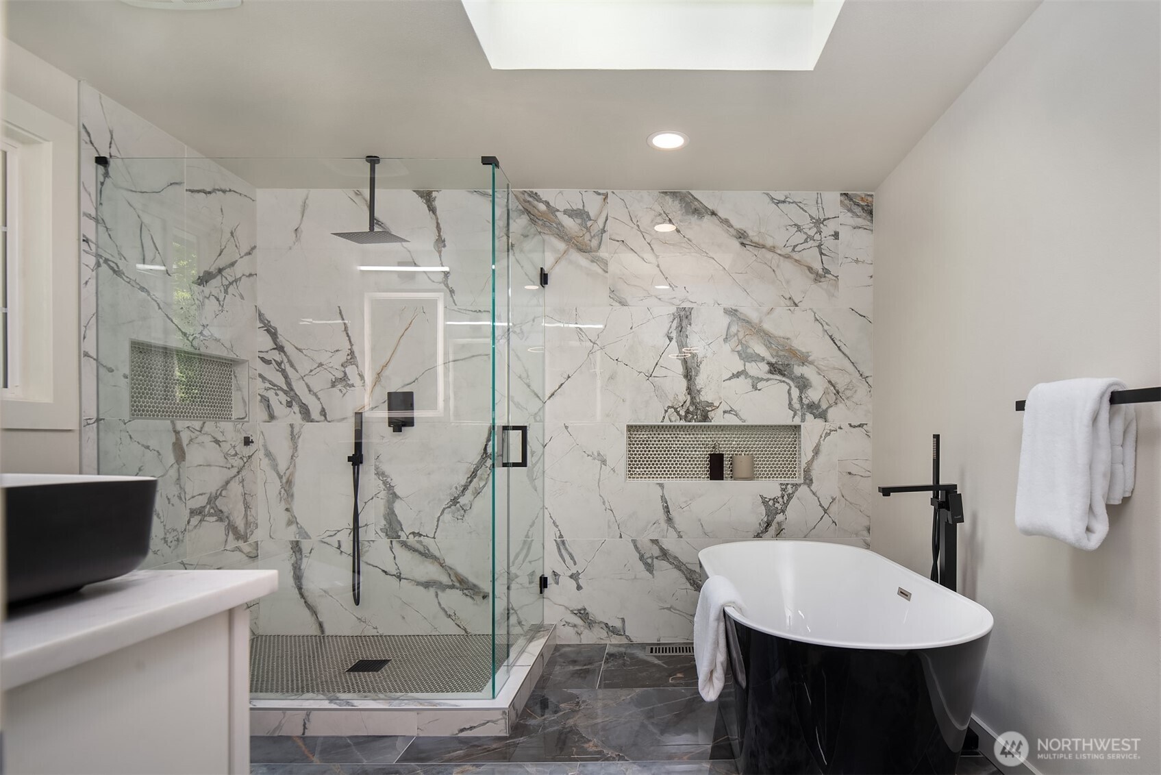 5325 133rd Street Southwest Edmonds, WA 98026 - Photo 25 of 36 Gallery Image 25