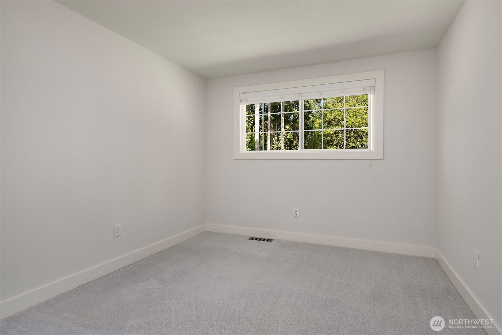 5325 133rd Street Southwest Edmonds, WA 98026 - Photo 26 of 36 Gallery Image 26
