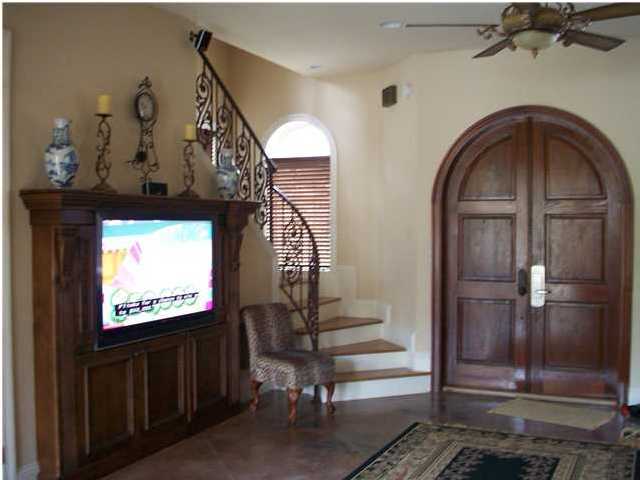 96 Rue Street, Unit TROPEZ Miramar Beach, FL 32550 - Photo 5 of 16 Gallery Image 5