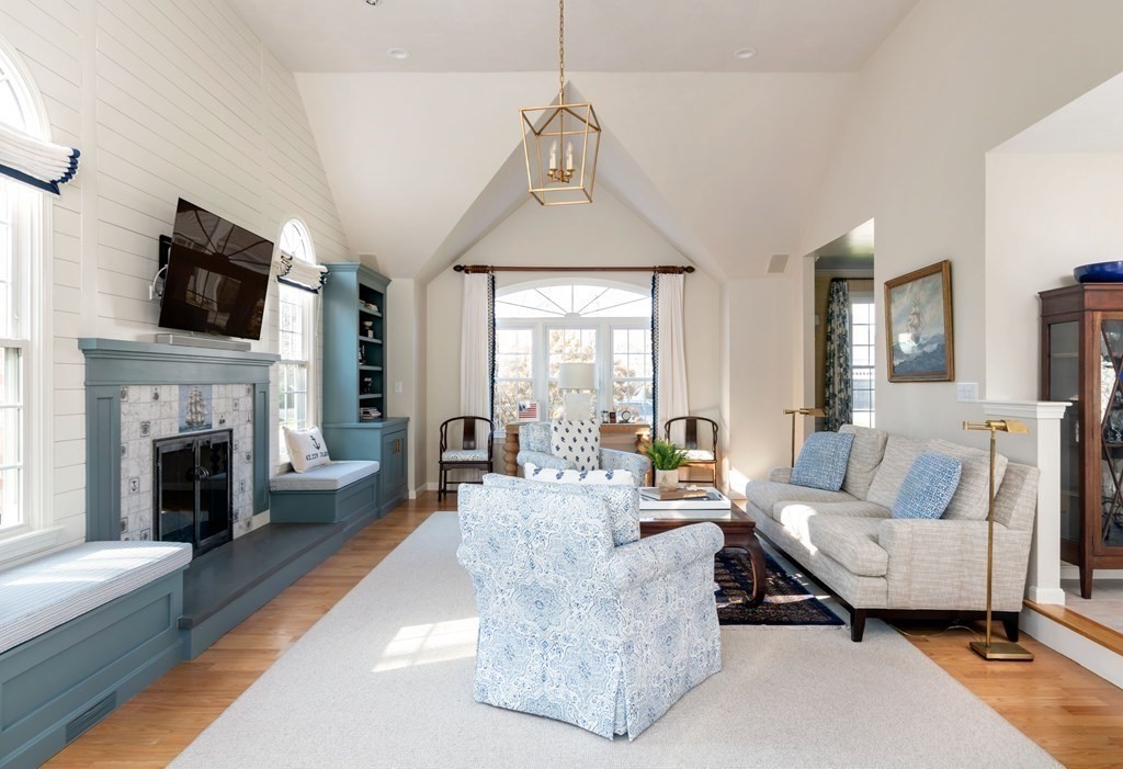 11 Langlee Road Hingham, MA 02043 - Photo 5 of 32 Gallery Image 5