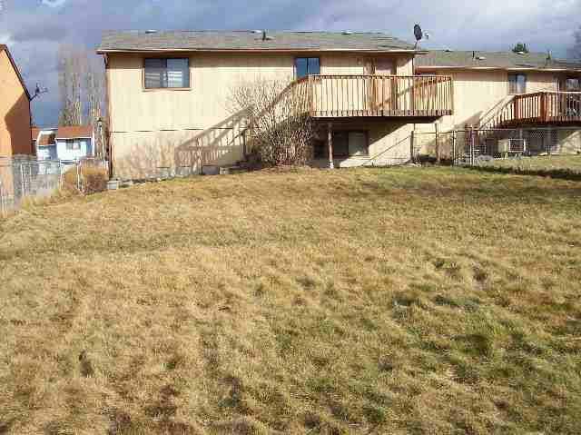 918 South Calvin Road Spokane Valley, WA 99037 - Photo 3 of 9