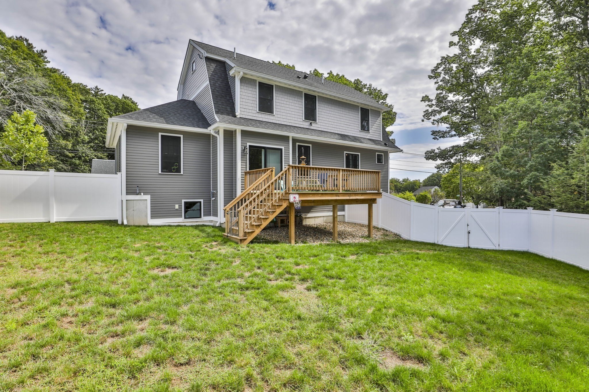 49 Kimball Road Amesbury, MA 01913 - Photo 3 of 40 Gallery Image 3